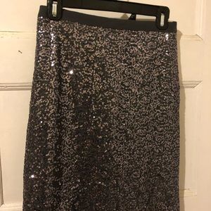 Gray Sequined skirt